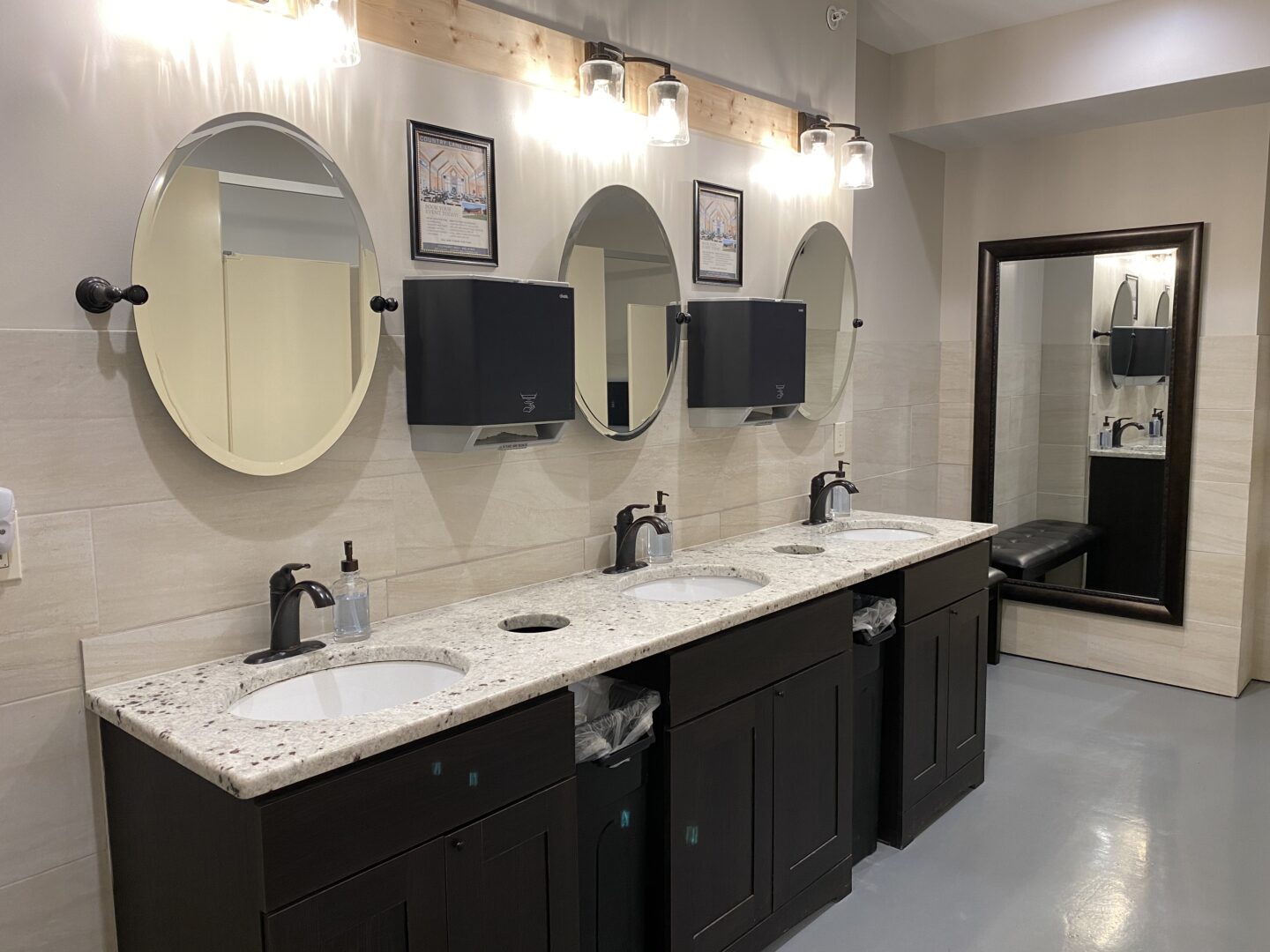 Lovely Restroom with Plenty of Mirrors